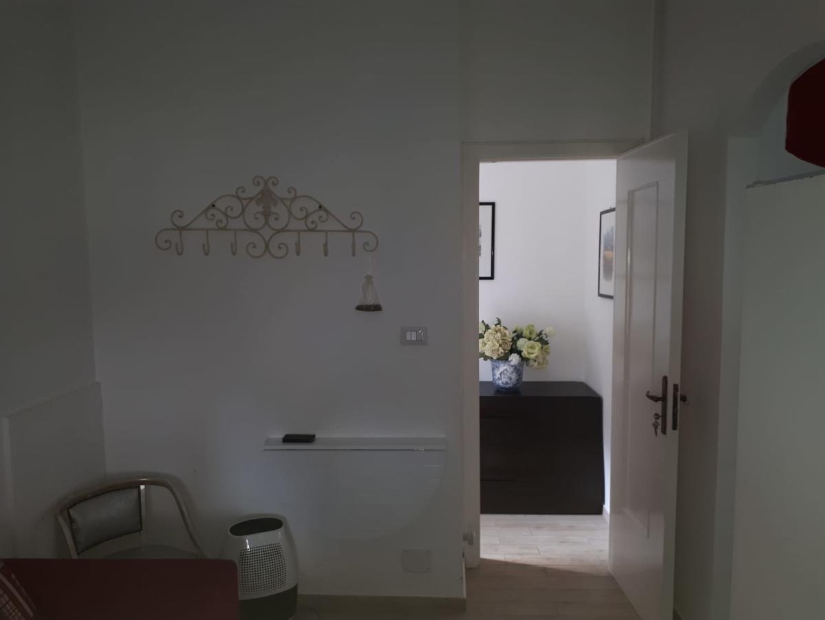 Bed and Breakfast Ai Tre Limoni Varraze Exterior foto